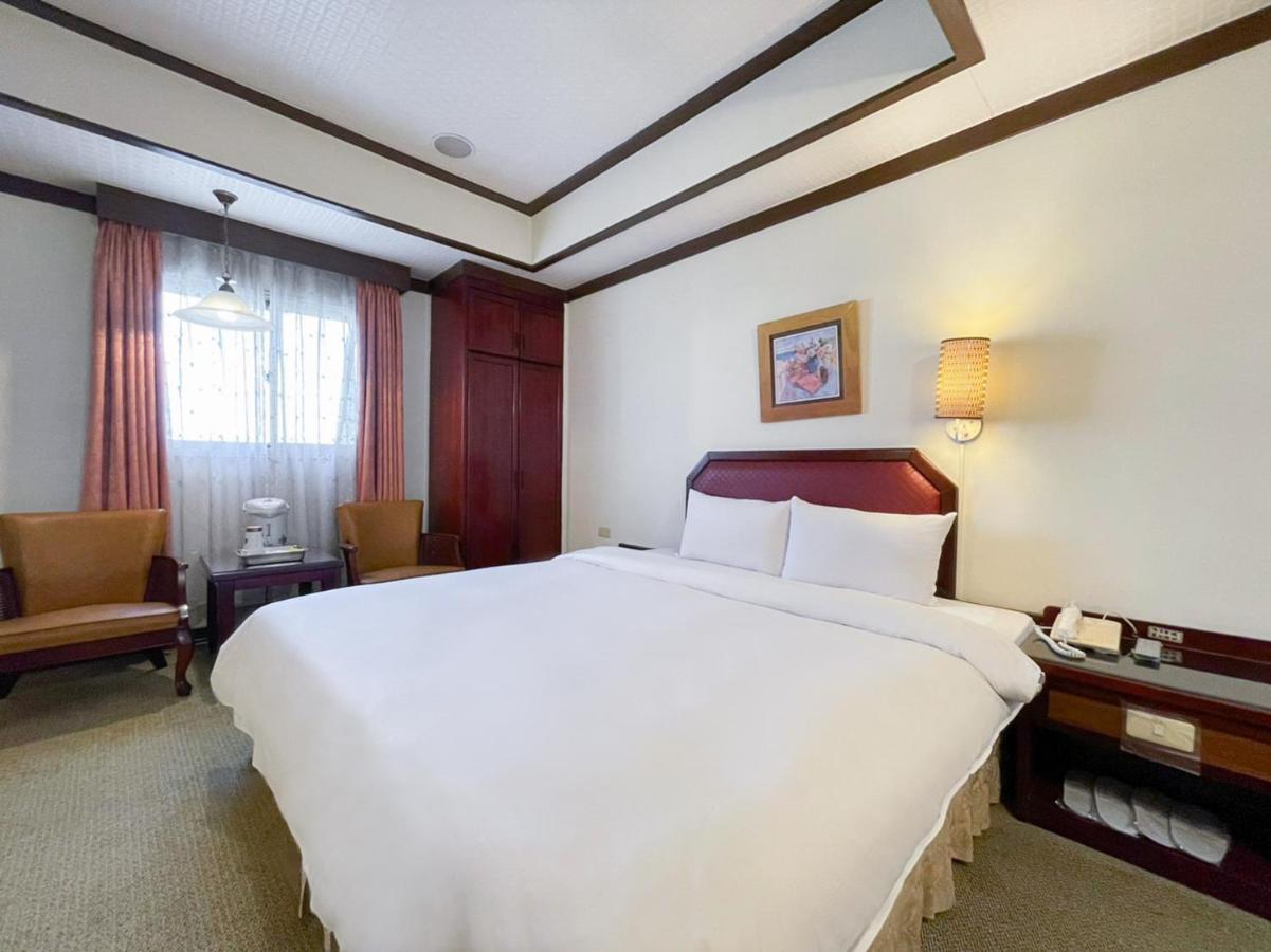 Guide Hotel Changhua Jhongjheng מראה חיצוני תמונה