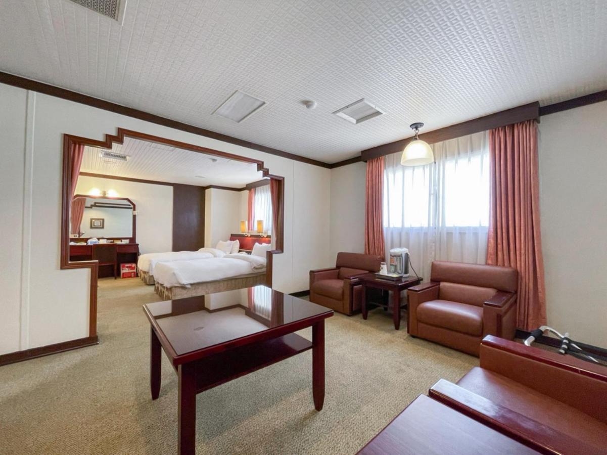 Guide Hotel Changhua Jhongjheng מראה חיצוני תמונה